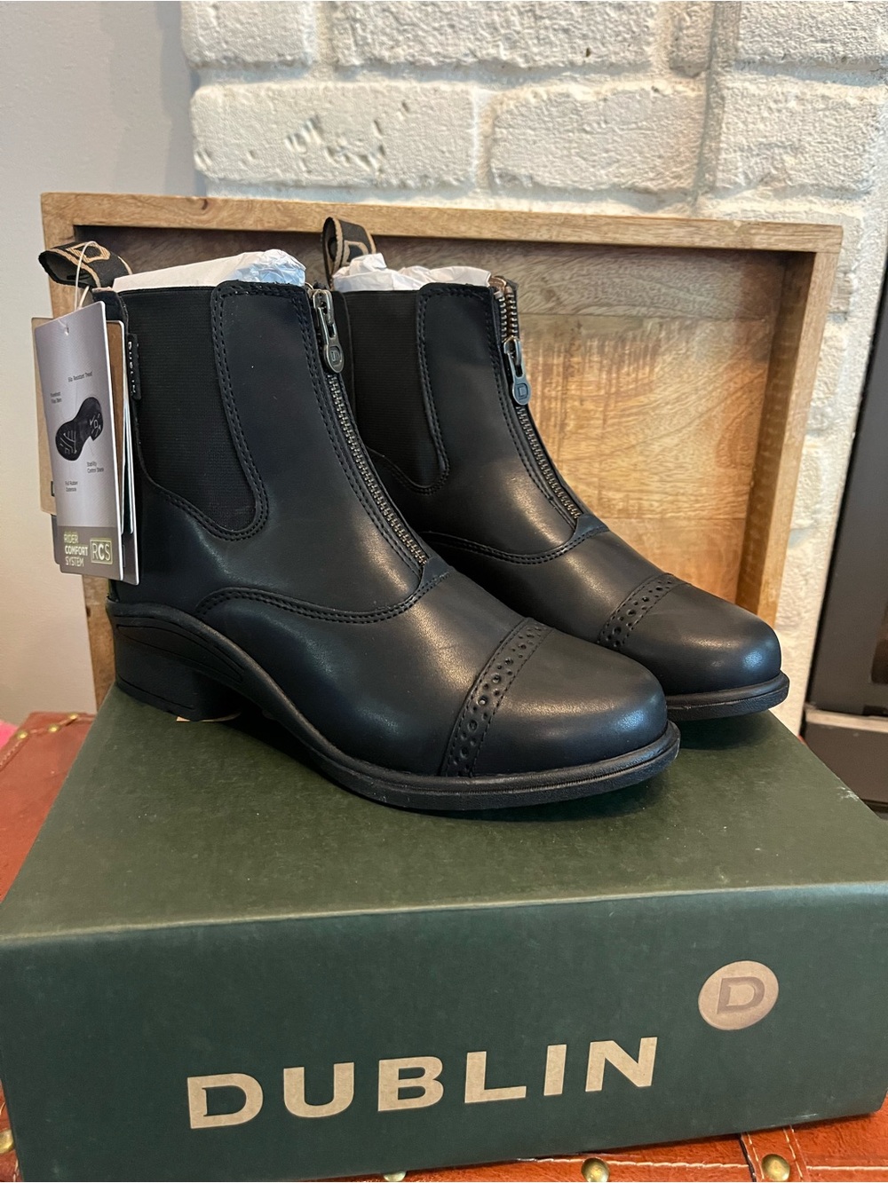 Dublin Kids Altitude Zip Boots Paddock Black Rider Comfort, Child Size 4, NWT